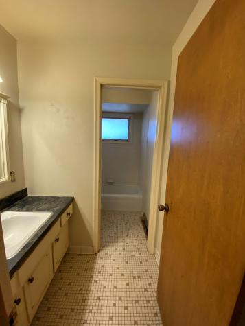 2221 Denver Drive Rockford IL 61108