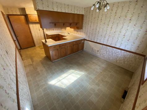2221 Denver Drive Rockford IL 61108