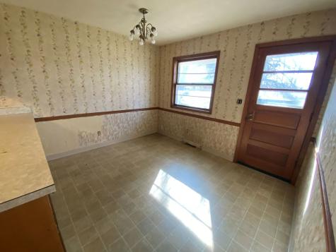 2221 Denver Drive Rockford IL 61108