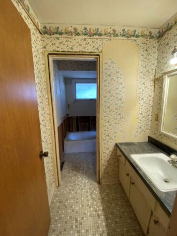 2221 Denver Drive Rockford IL 61108