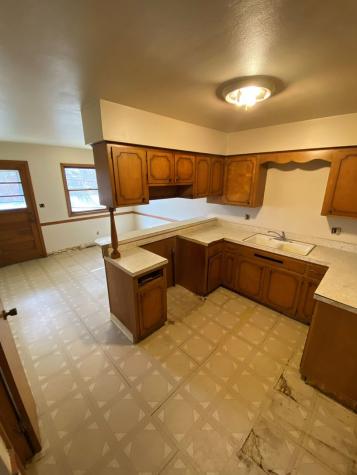 2221 Denver Drive Rockford IL 61108