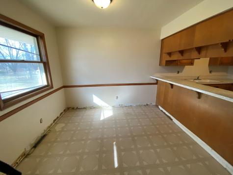 2221 Denver Drive Rockford IL 61108