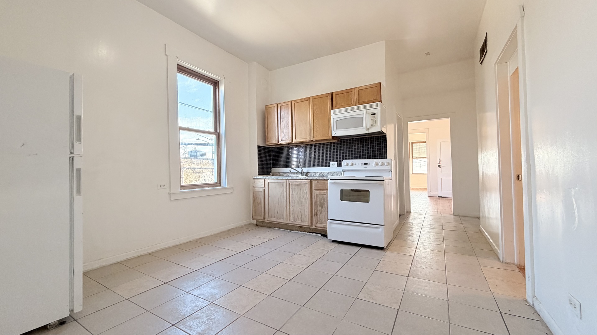 1142 North Monticello Avenue Chicago IL 60651