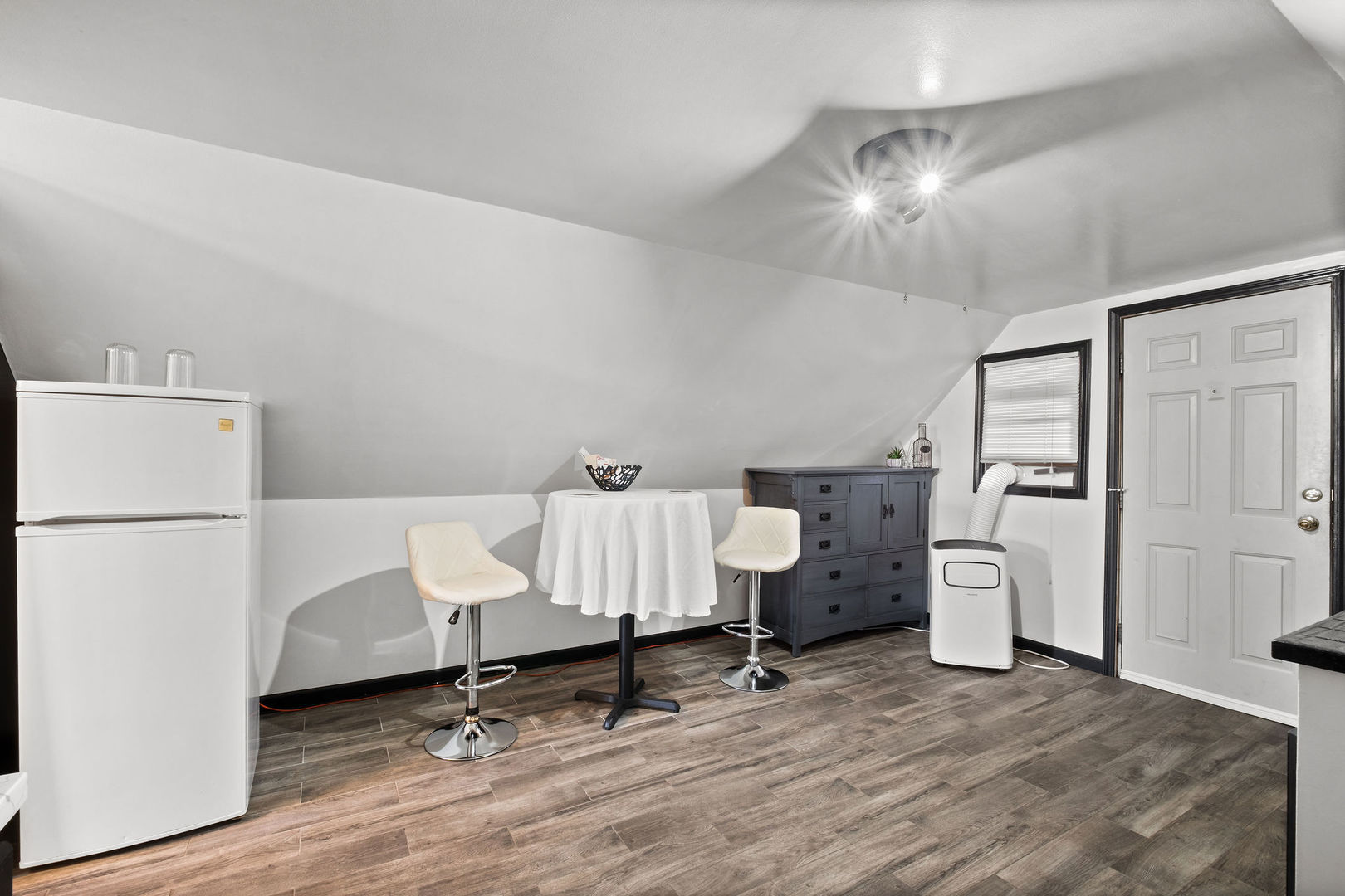 3036 North Kedzie Avenue Chicago IL 60618