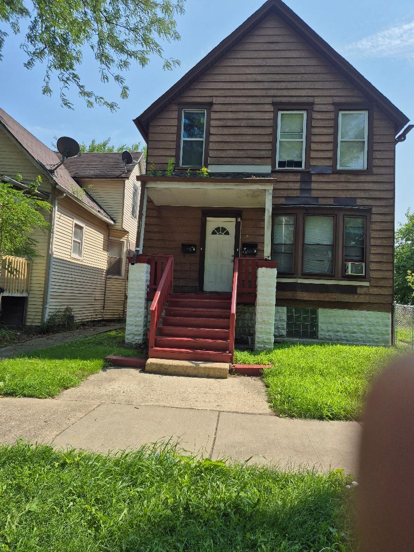 225 West 108th Place Chicago IL 60628