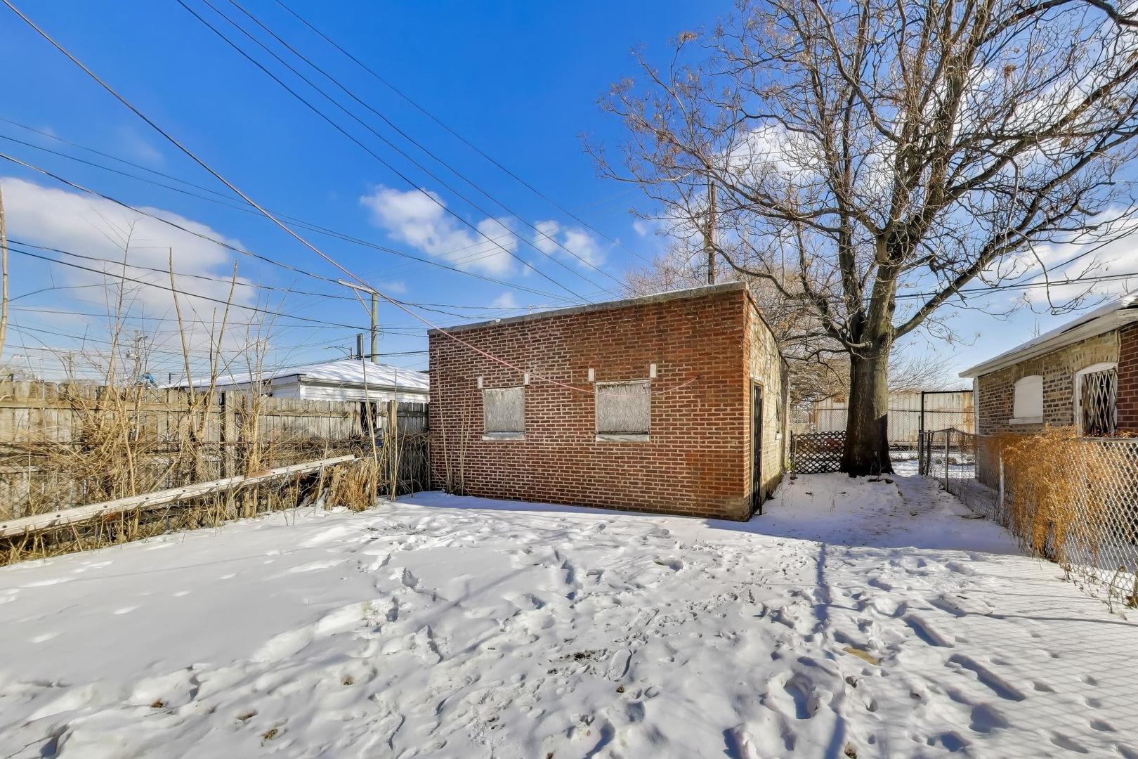 7611 South Marshfield Avenue Chicago IL 60620