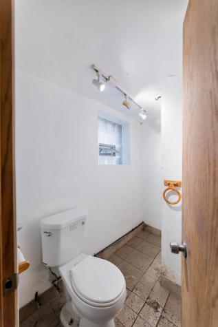 7255 South Artesian Avenue Chicago IL 60629