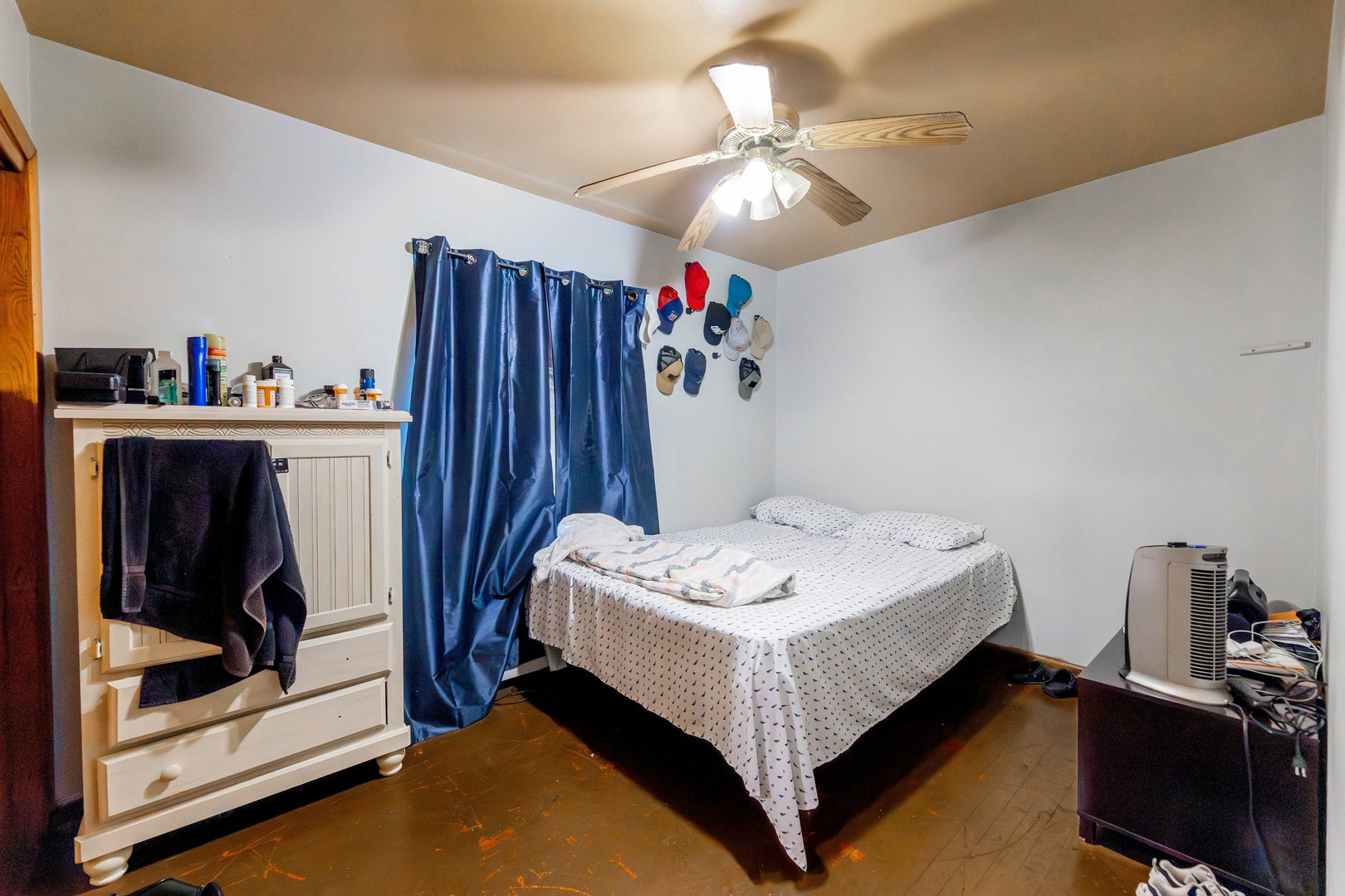 7255 South Artesian Avenue Chicago IL 60629