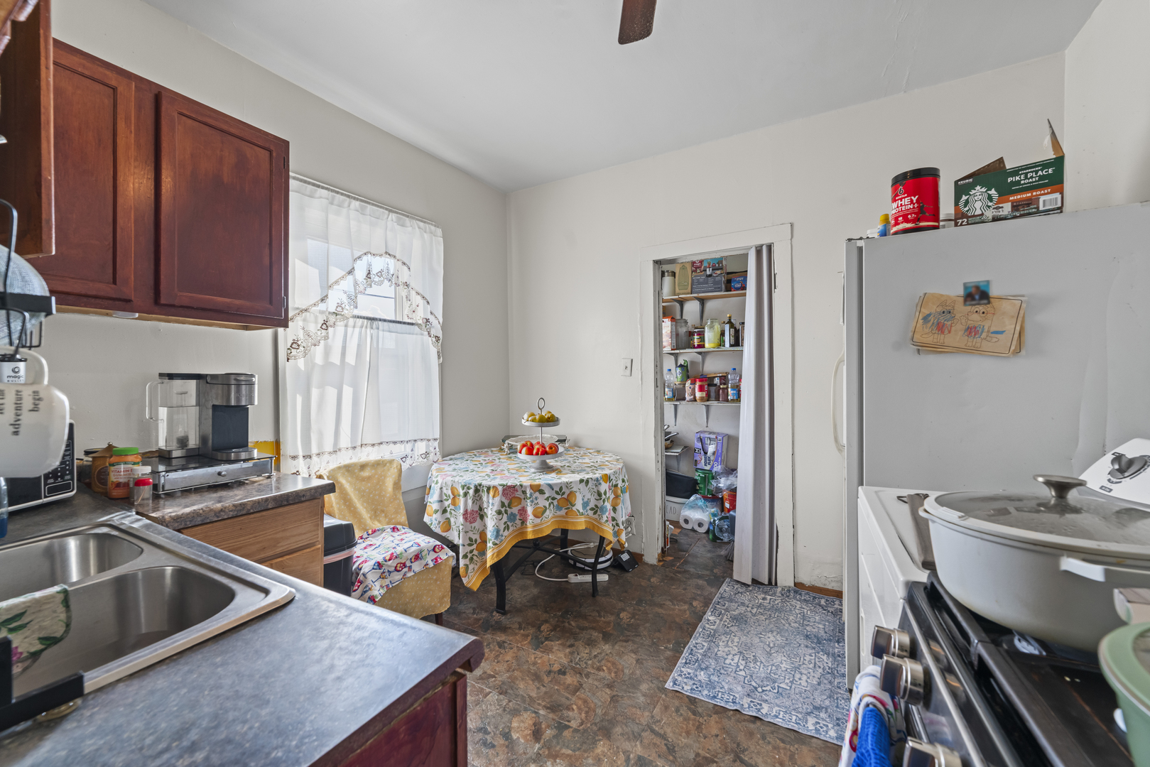 13513 South Baltimore Avenue Chicago IL 60633