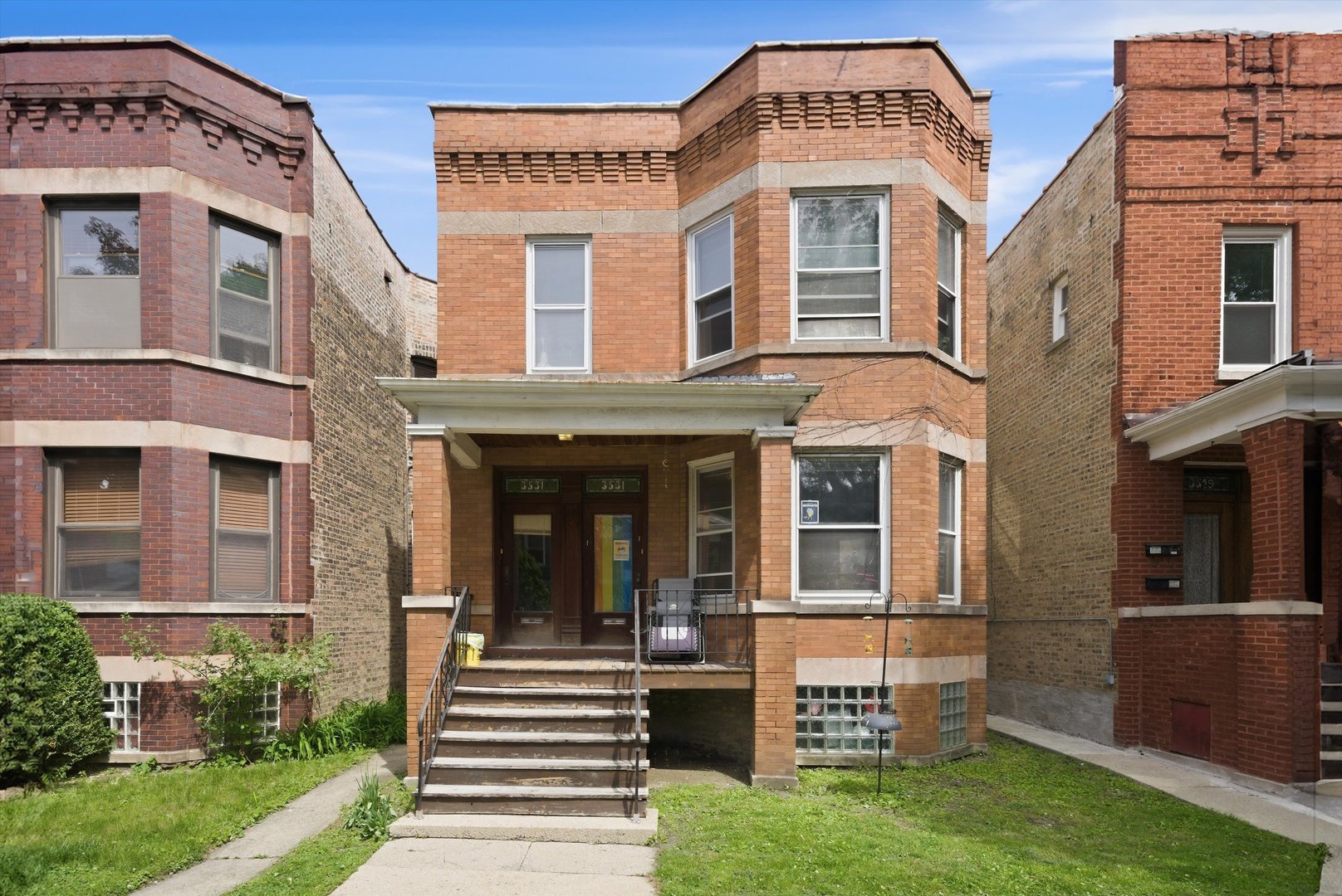3531 North Oakley Avenue Chicago IL 60618