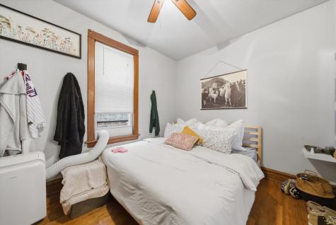 3531 North Oakley Avenue Chicago IL 60618