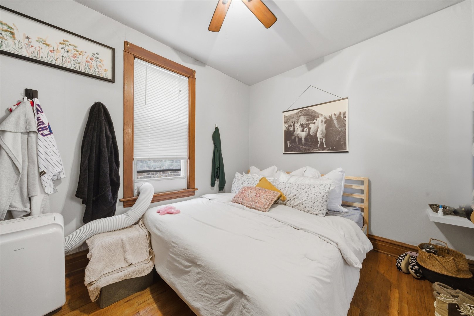 3531 North Oakley Avenue Chicago IL 60618