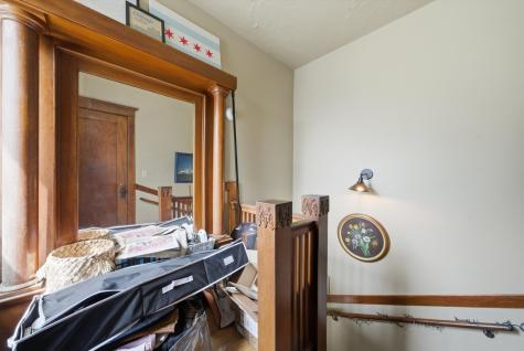 3531 North Oakley Avenue Chicago IL 60618