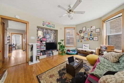 3531 North Oakley Avenue Chicago IL 60618