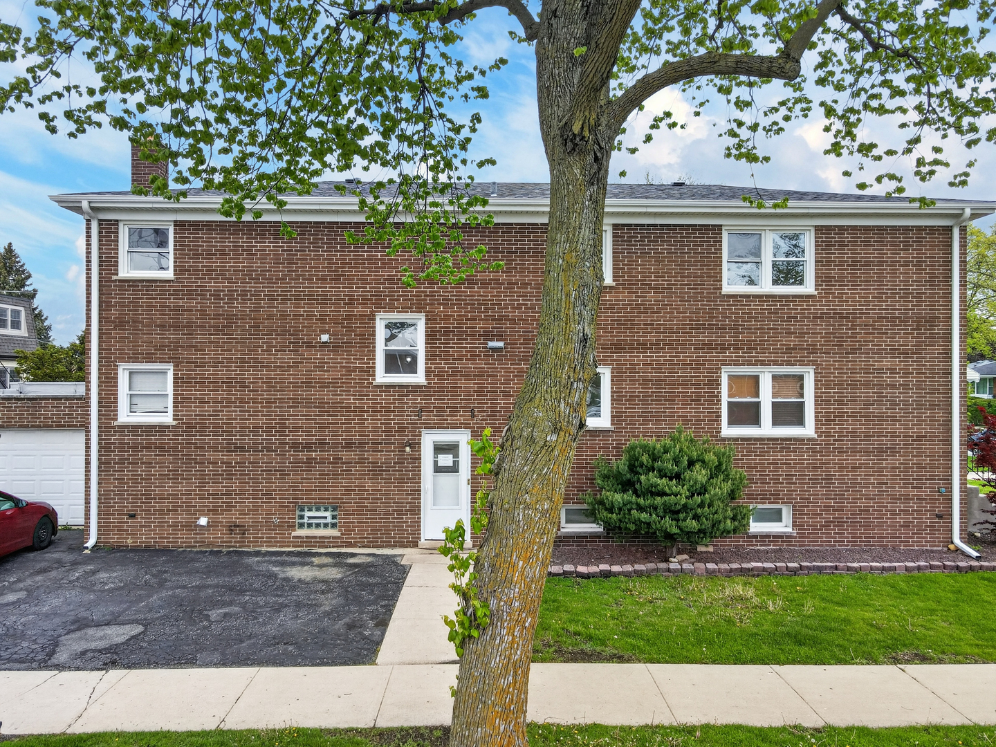 4420 Vernon Avenue Brookfield IL 60513