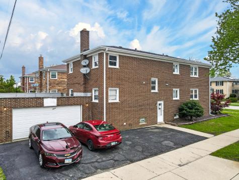 4420 Vernon Avenue Brookfield IL 60513