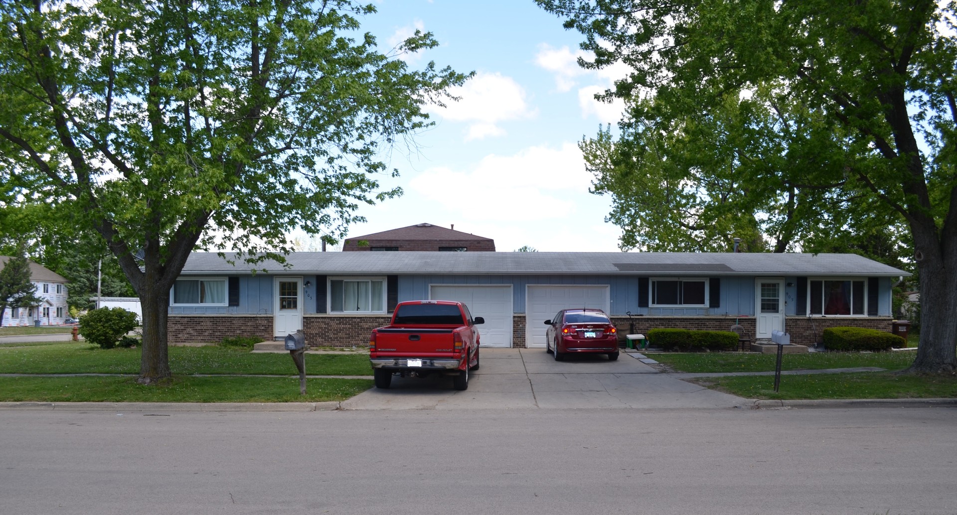 903-905 West Street Harvard IL 60033
