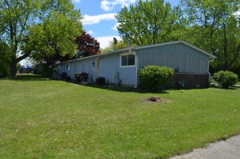 903-905 West Street Harvard IL 60033