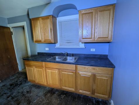224 156TH Street Calumet City IL 60409