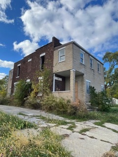 72 East 152nd Street Harvey IL 60426