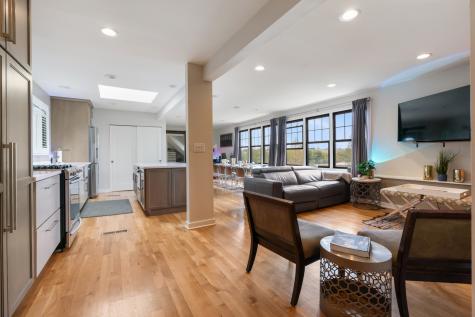 2331 North Elston Court Chicago IL 60614