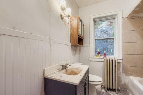 7705 South Paulina Street Chicago IL 60620