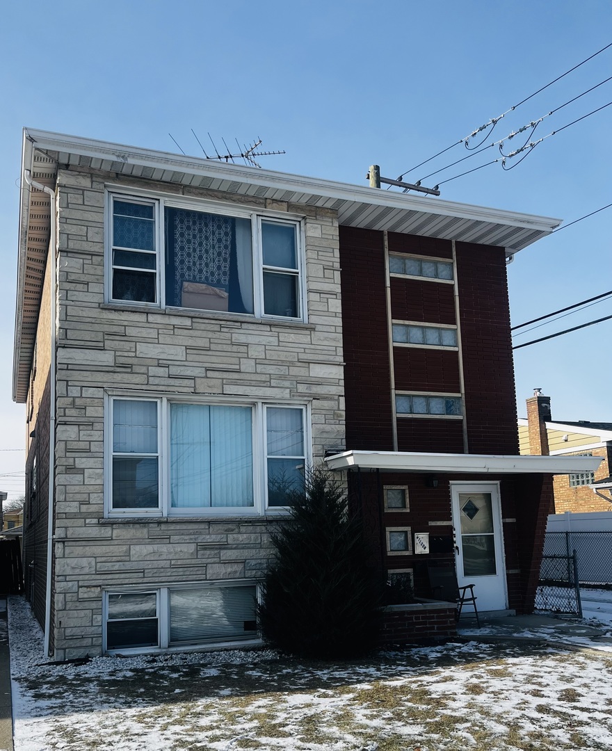 8648 South Keeler Avenue Chicago IL 60652