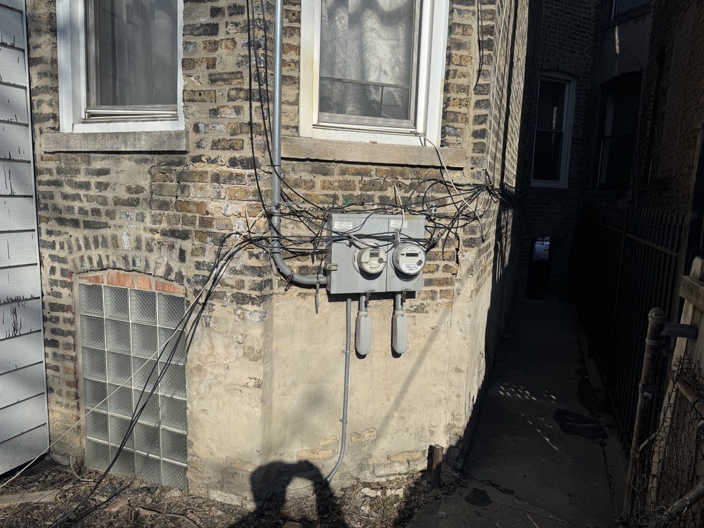 3511 West Van Buren Street Chicago IL 60624