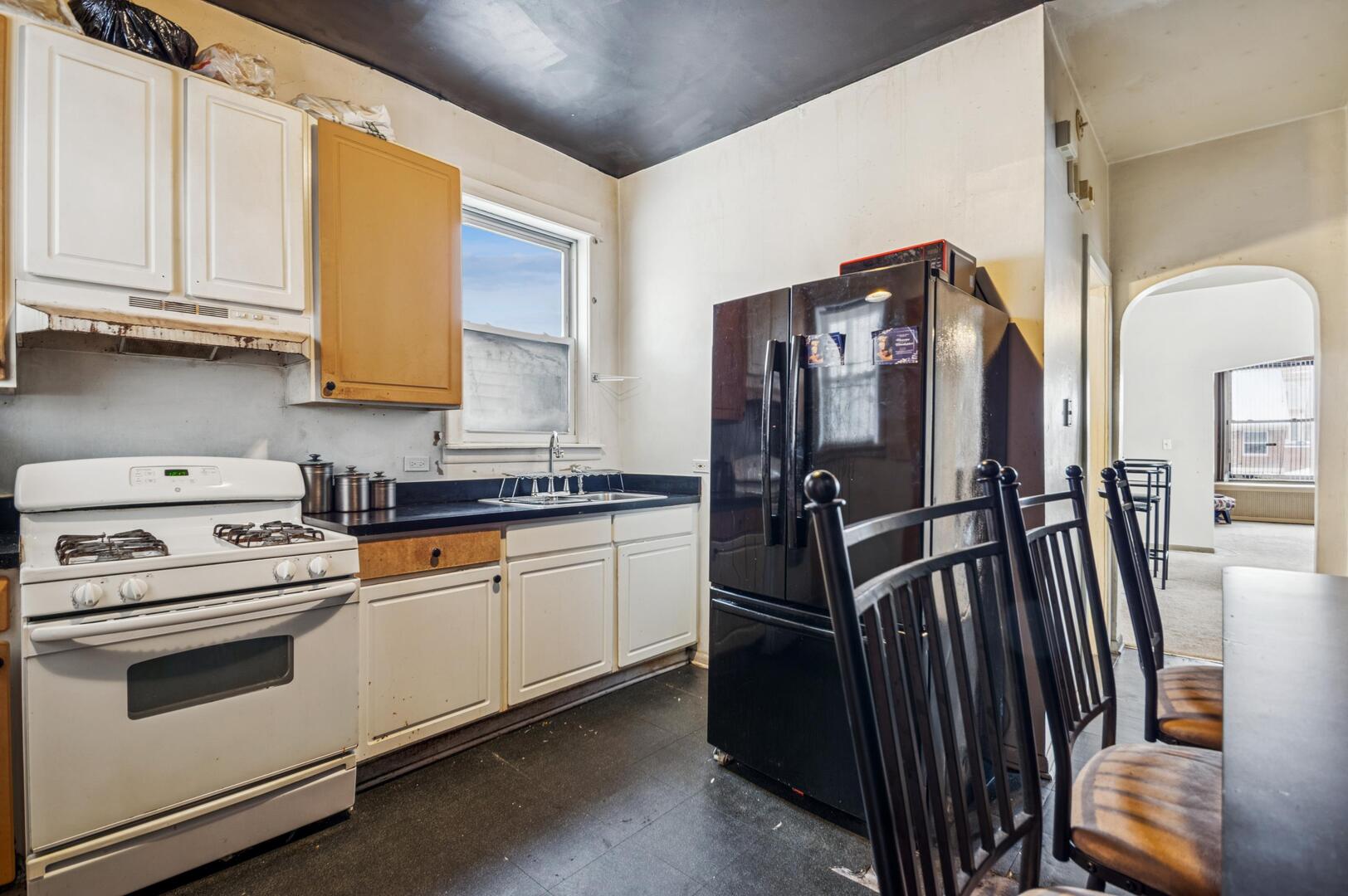 6934 South Cornell Avenue Chicago IL 60649