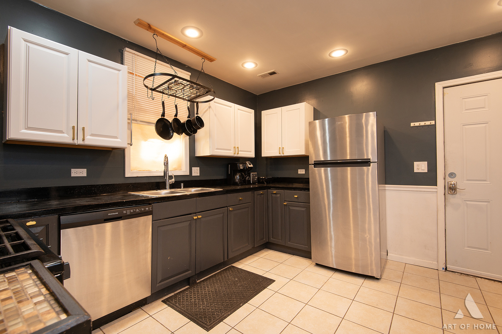 2110 North Mango Avenue Chicago IL 60639