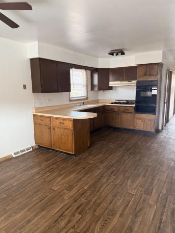 404 Prairie Avenue Calumet City IL 60409