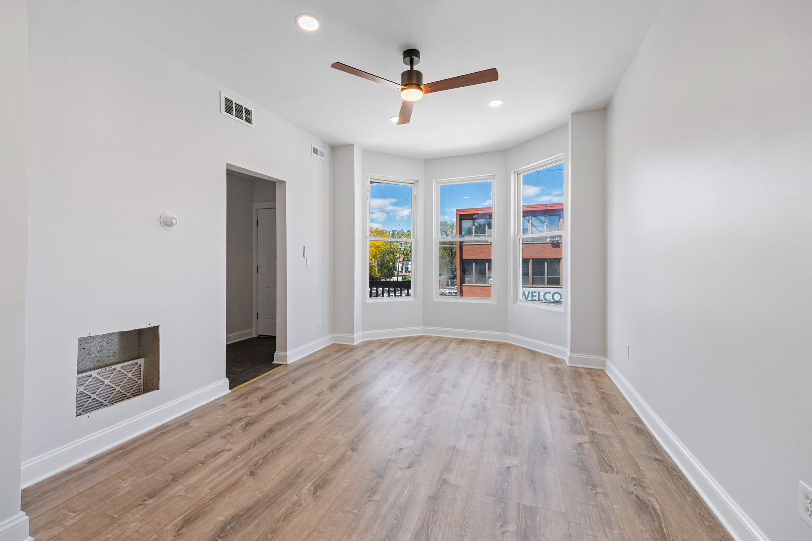 3221 East 91st Street Chicago IL 60617