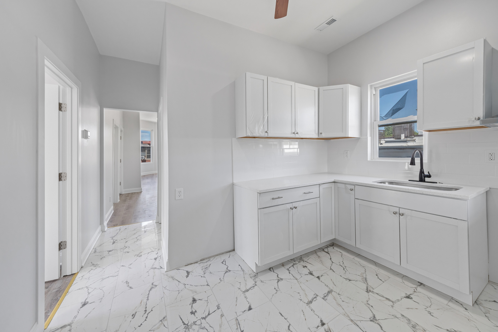 3221 East 91st Street Chicago IL 60617