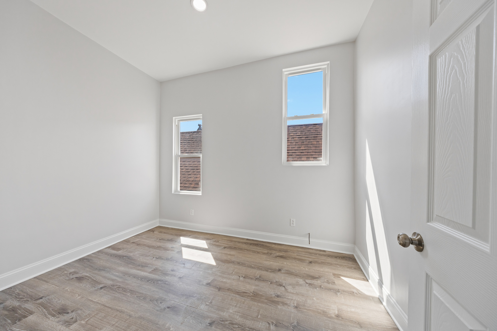 3221 East 91st Street Chicago IL 60617