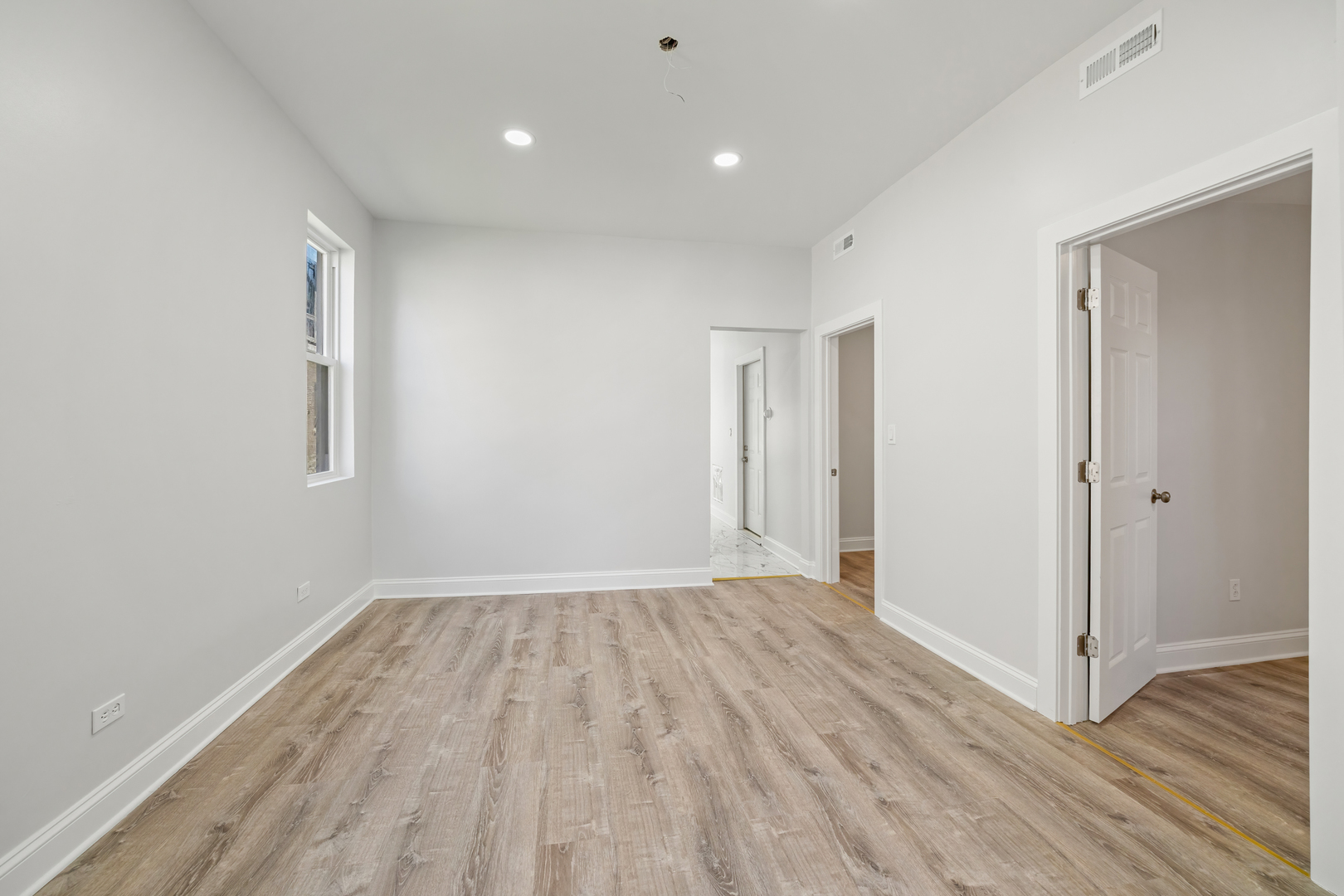3221 East 91st Street Chicago IL 60617