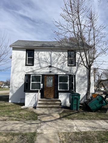 102 East Stanton Street Streator IL 61364