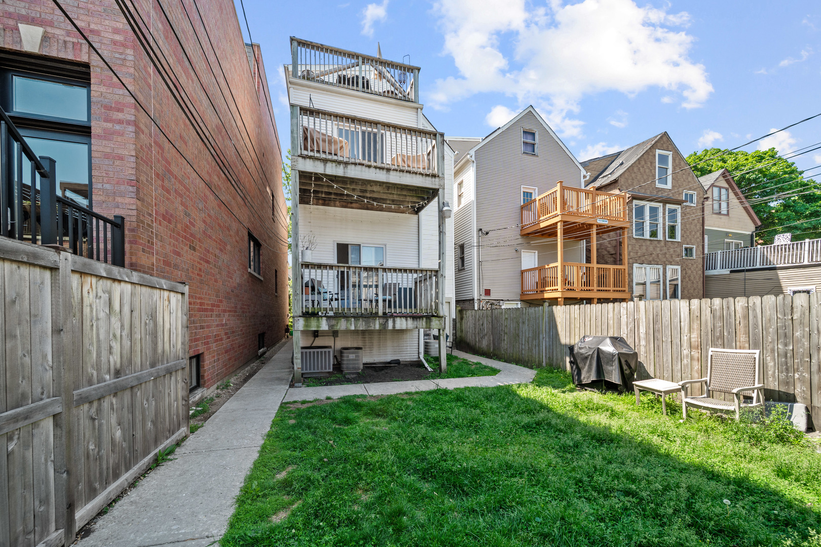 1448 West George Street Chicago IL 60657