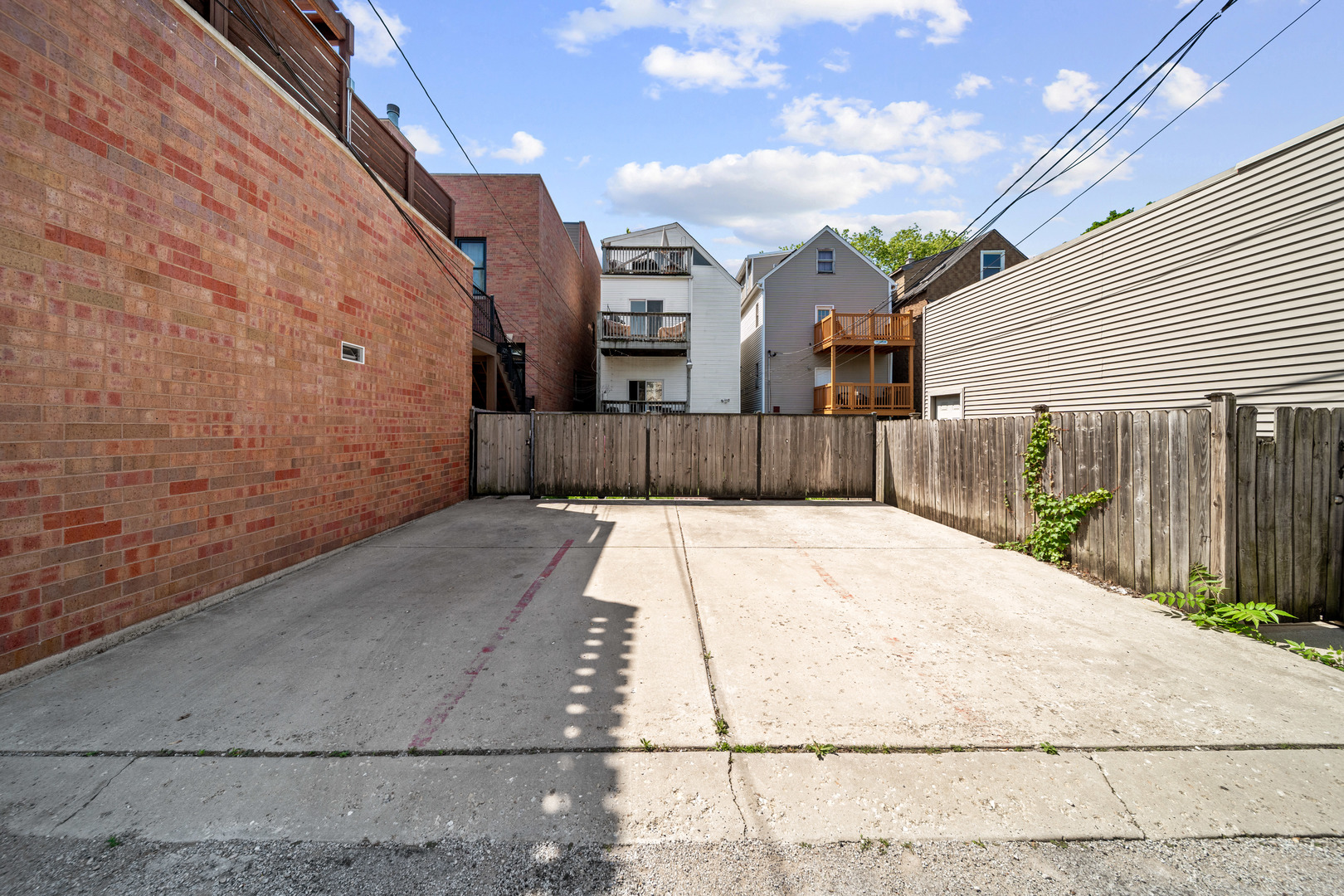 1448 West George Street Chicago IL 60657