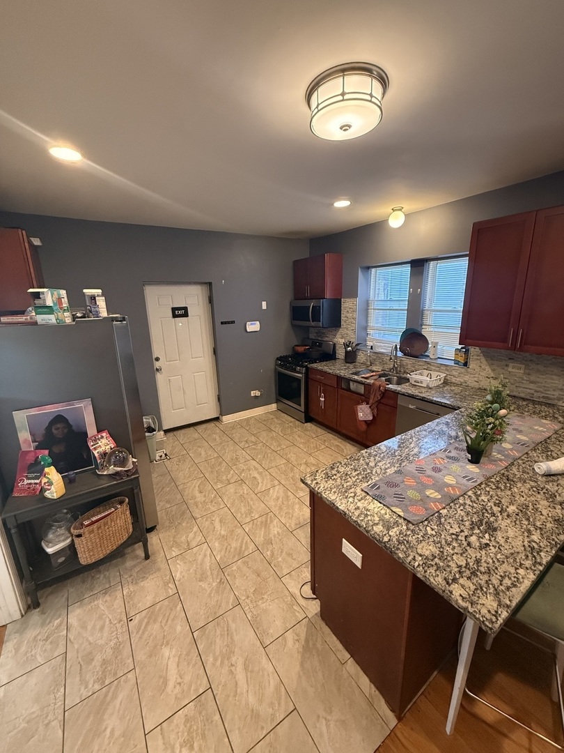 8134 South Vernon Avenue Chicago IL 60619