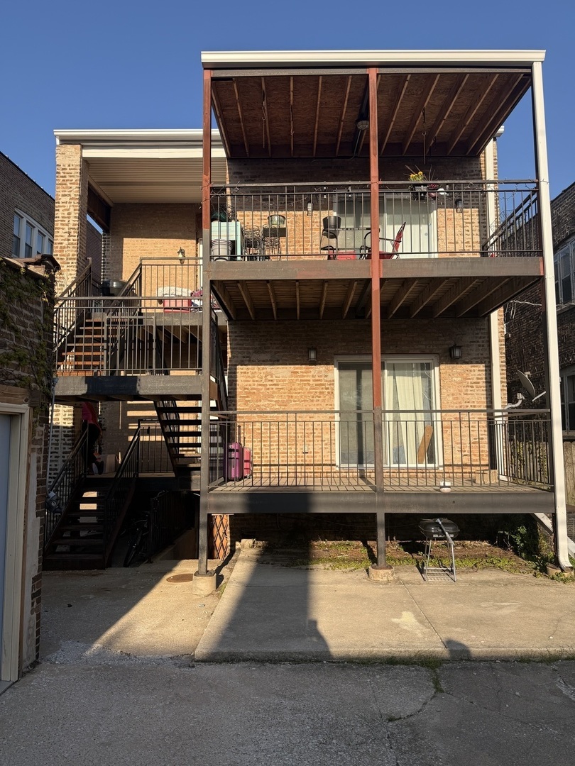 8134 South Vernon Avenue Chicago IL 60619