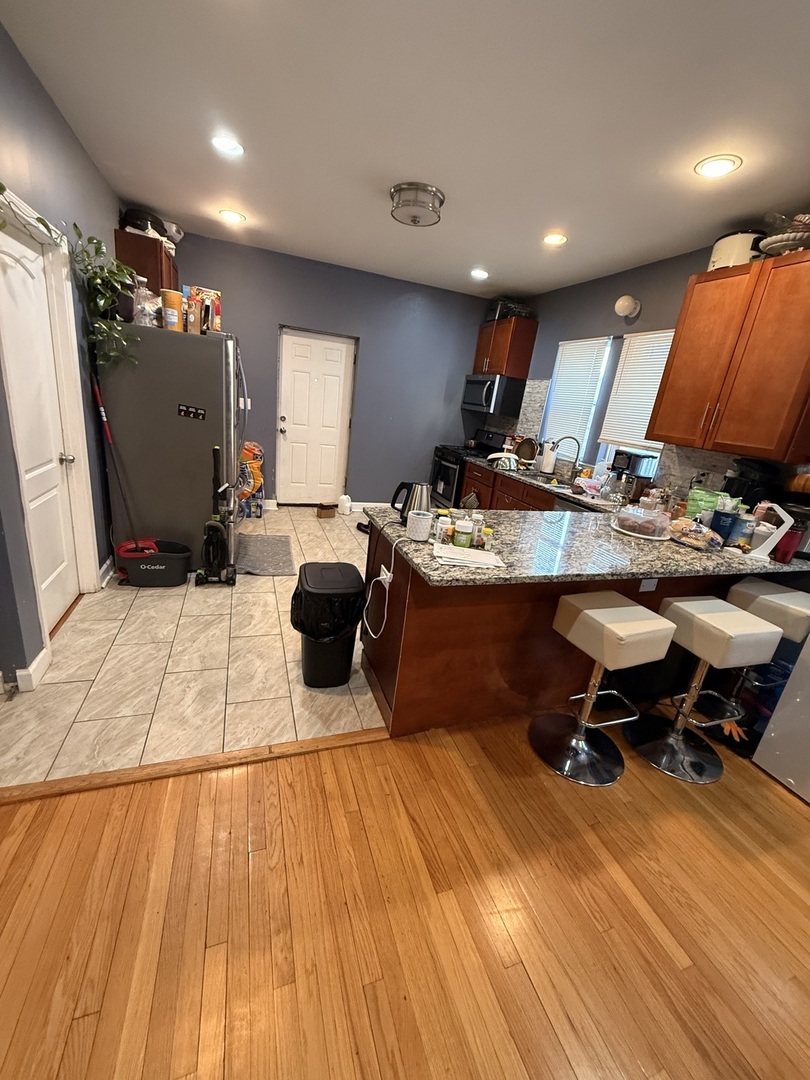 8134 South Vernon Avenue Chicago IL 60619