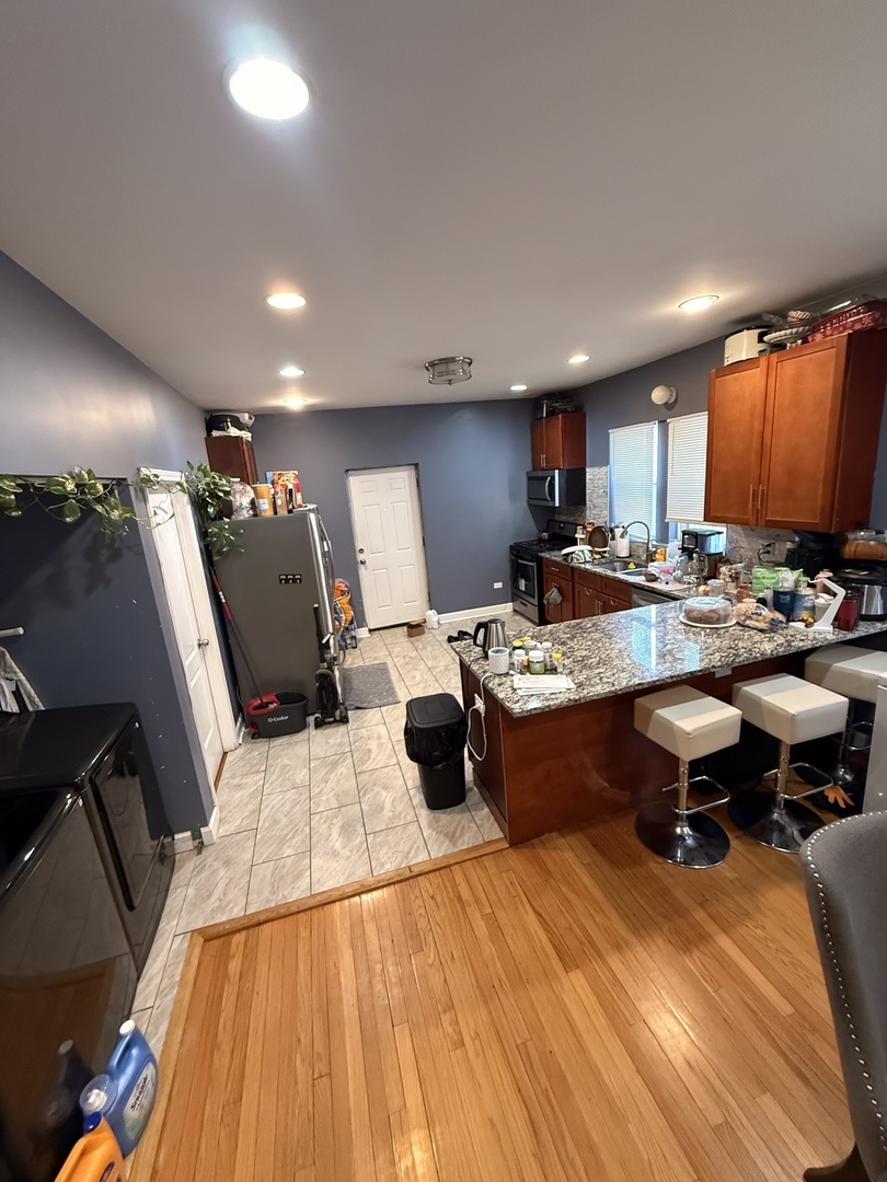 8134 South Vernon Avenue Chicago IL 60619