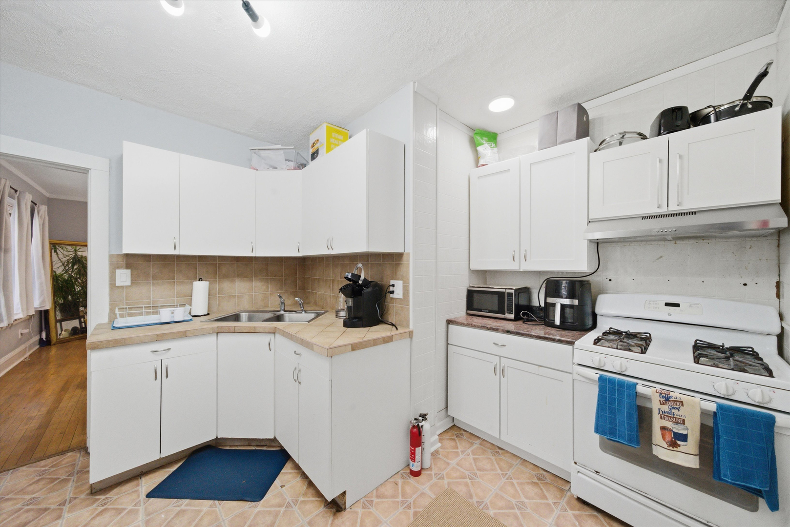 4735 North Keating Avenue Chicago IL 60630