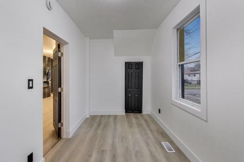 1117 West 57th Street Chicago IL 60621