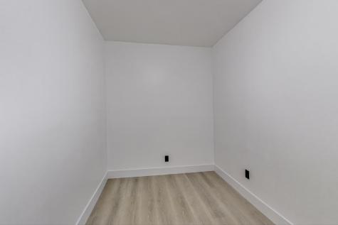 1117 West 57th Street Chicago IL 60621