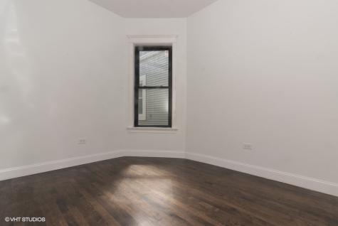 2843 West Fletcher Street Chicago IL 60618