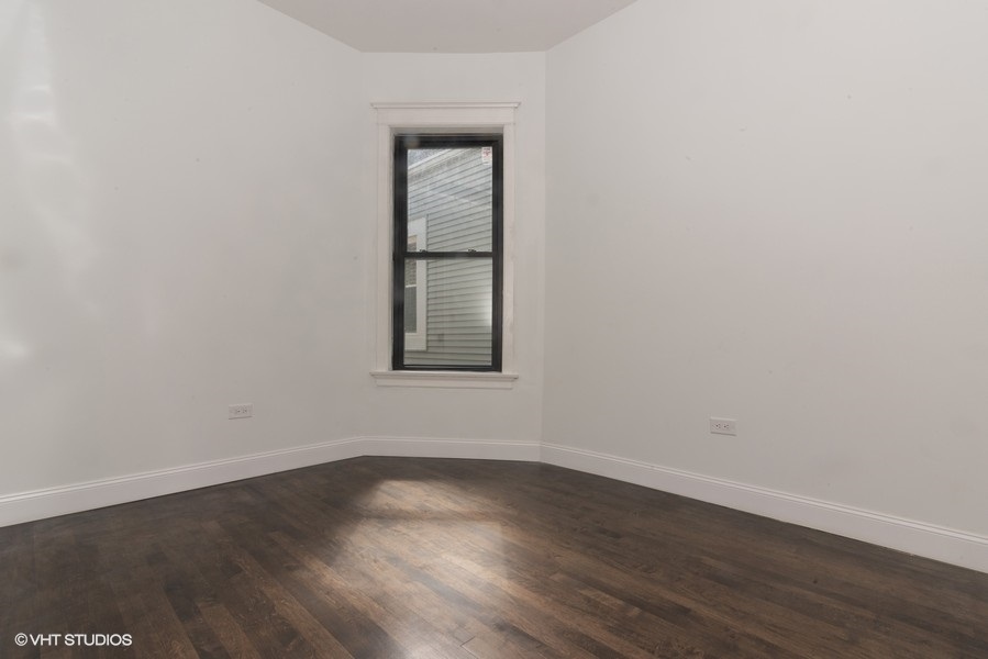 2843 West Fletcher Street Chicago IL 60618