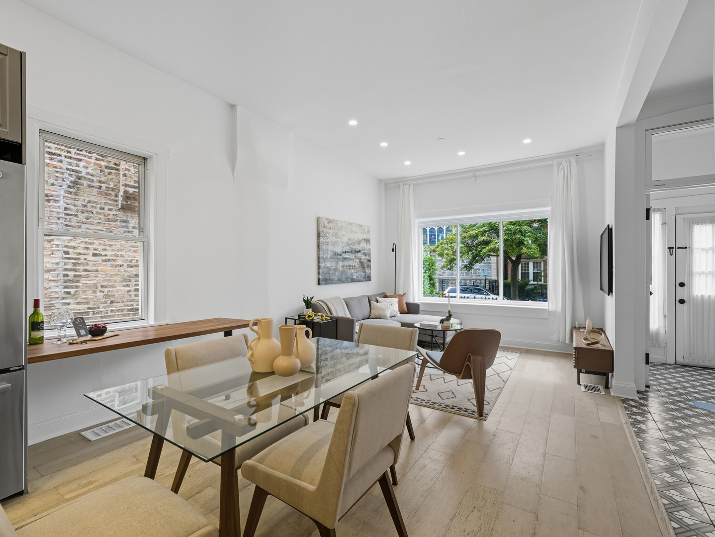 3306 West Le Moyne Street Chicago IL 60651