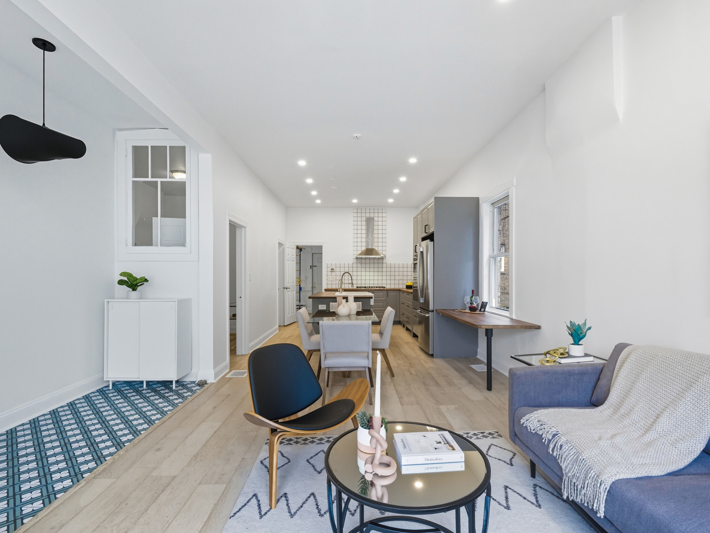 3306 West Le Moyne Street Chicago IL 60651