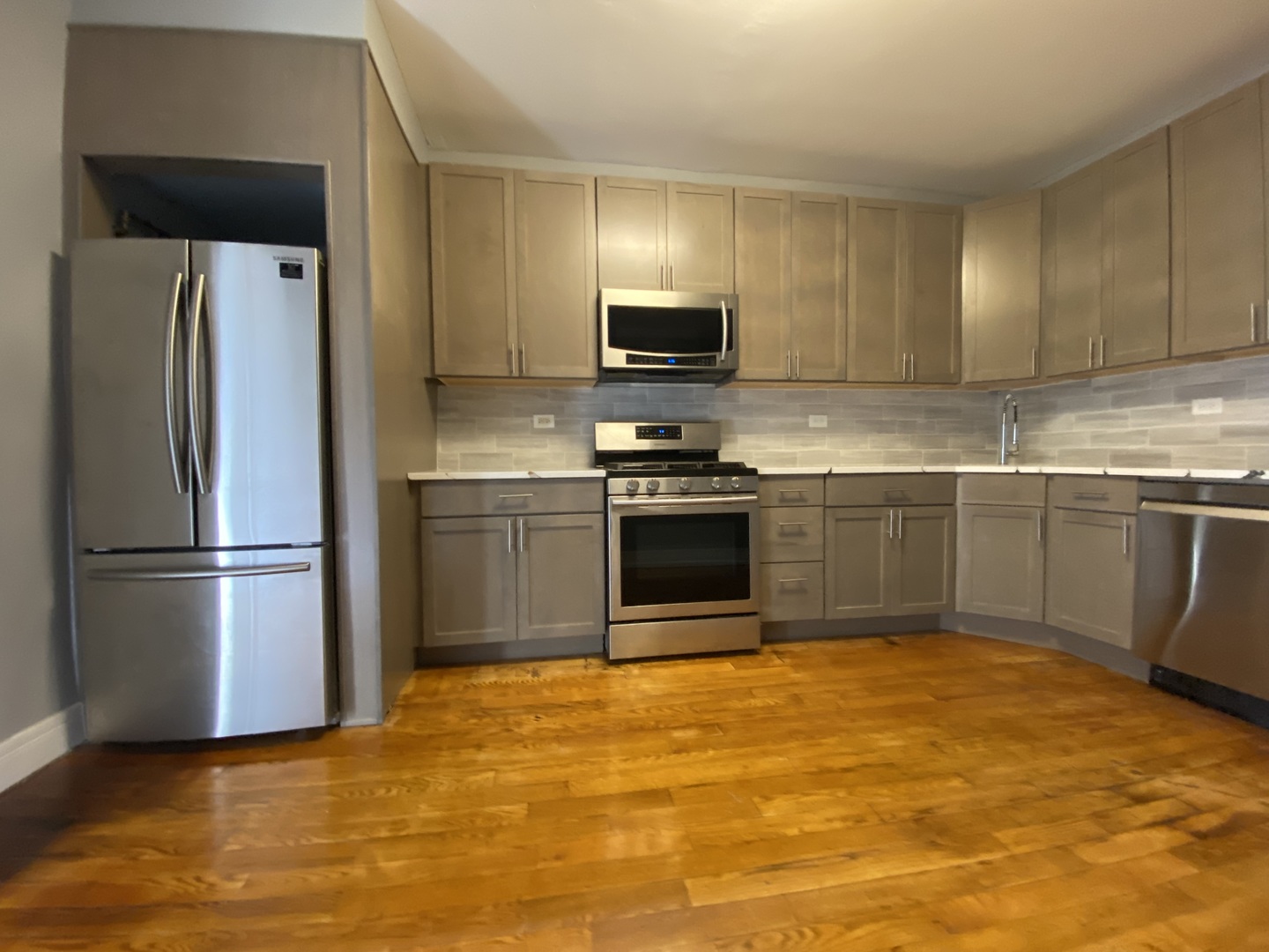 2323 West Fullerton Avenue Chicago IL 60647